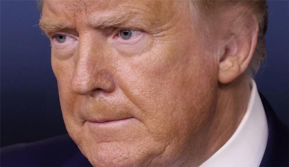'It doesn't work': Trump fans are giving up on 'Truth Social' as app downloads plummet