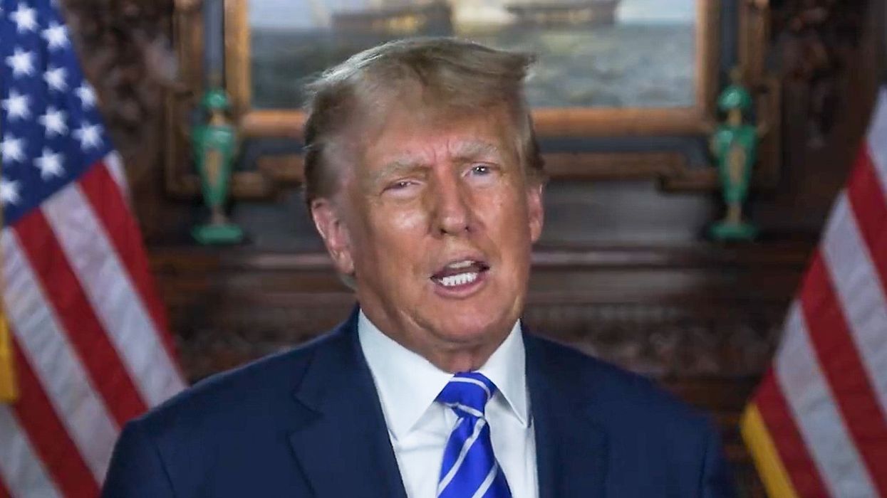 Trump vows to unilaterally end natural-born citizenship for children of undocumented immigrants