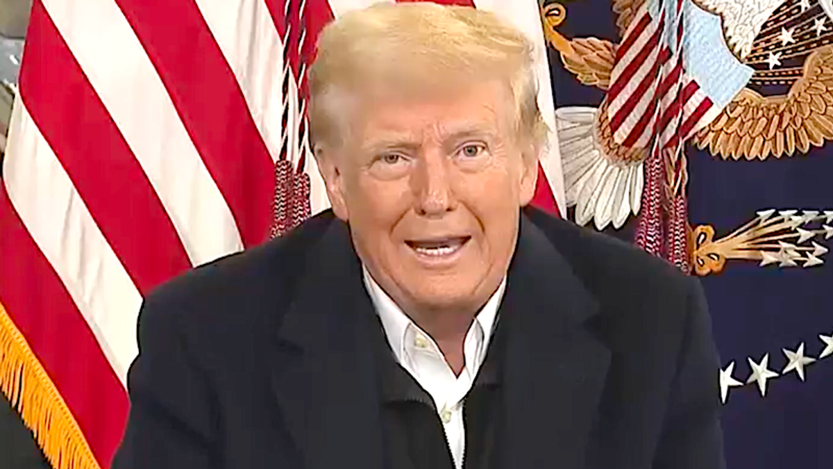 Trump makes bizarre 'hit with a baseball bat' comment about Democratic senator
