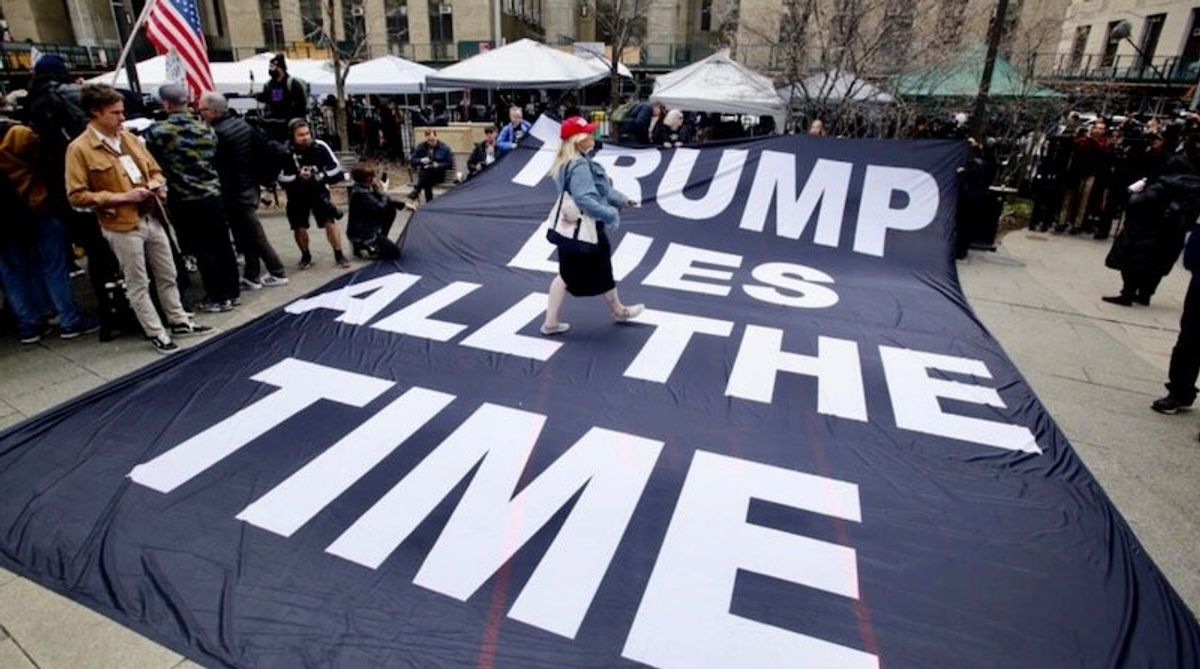 'Trump or Death:' dueling protests outside court mirror US divide