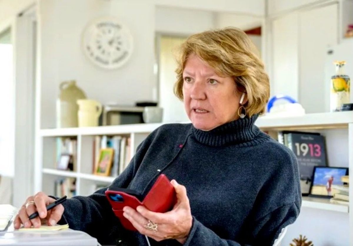 After bans, American women turn to an abortion hotline