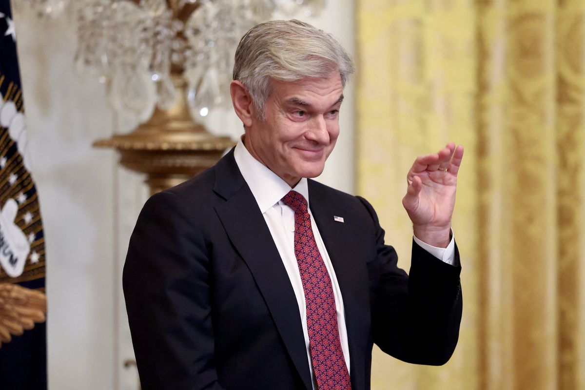 'Go get a job!' Dr. Oz under fire for shaming 'able-bodied' Medicaid users