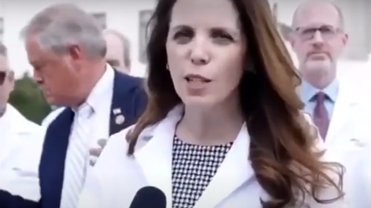 CNN blows the whistle on Trump-promoted anti-vax doctor who's accused of 'selling people junk'