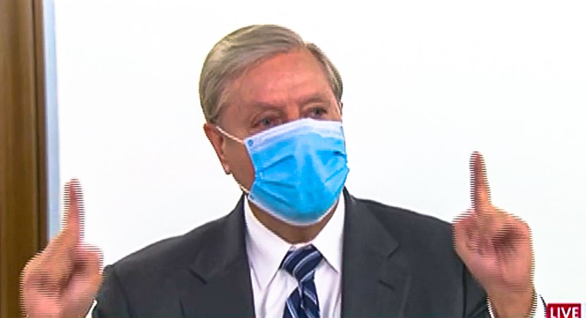 WATCH: Trump supporters chant ‘traitor’ at Lindsey Graham inside Reagan National Airport