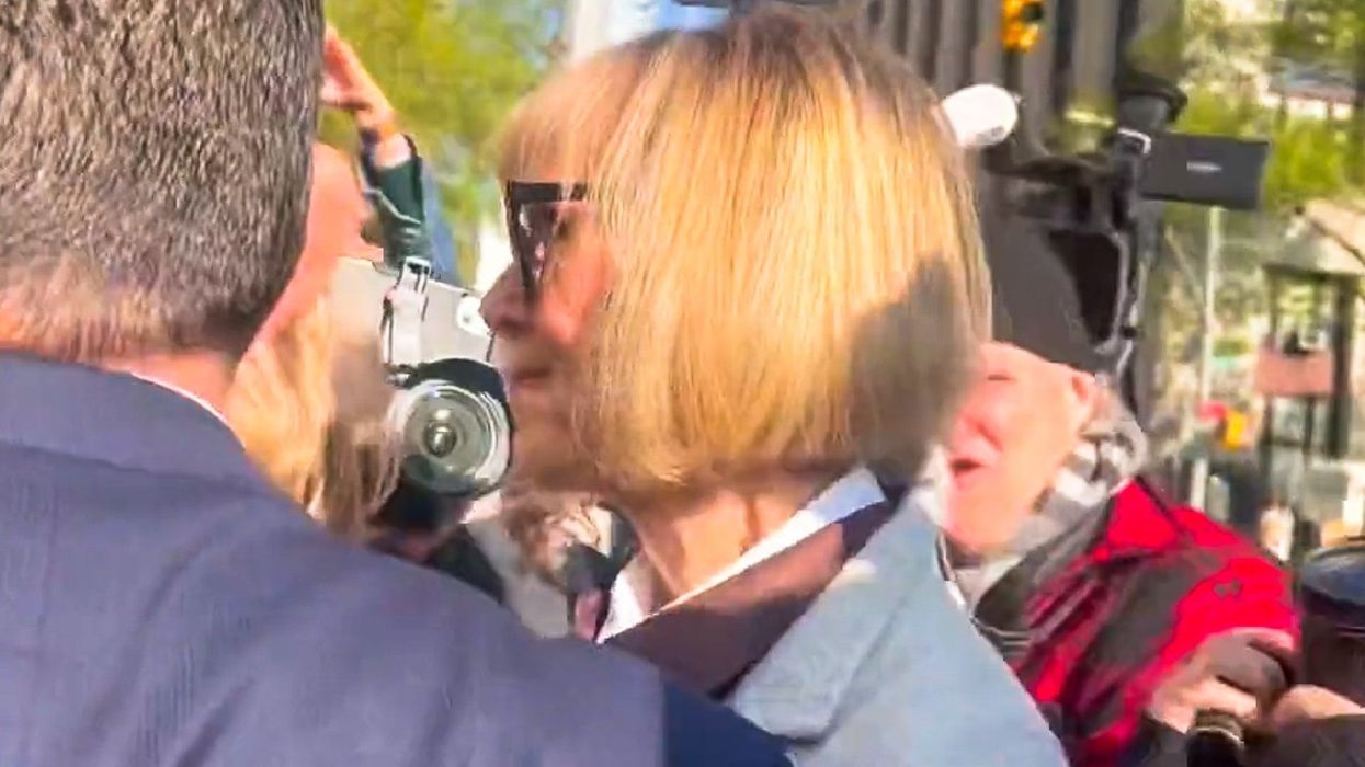 Watch: Supporters chant 'we believe E. Jean Carroll' as she arrives for Trump rape trial