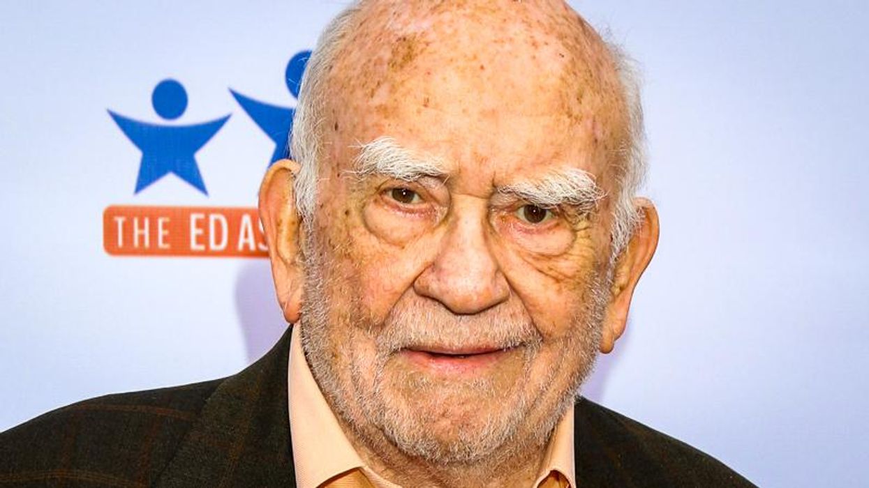 Ed Asner who played Lou Grant on 'The Mary Tyler Moore Show' dies at 91