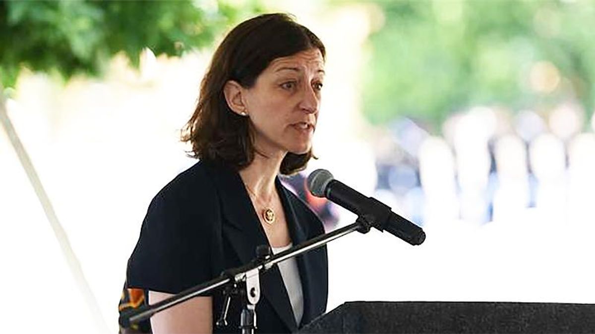 Elaine Luria virginia 