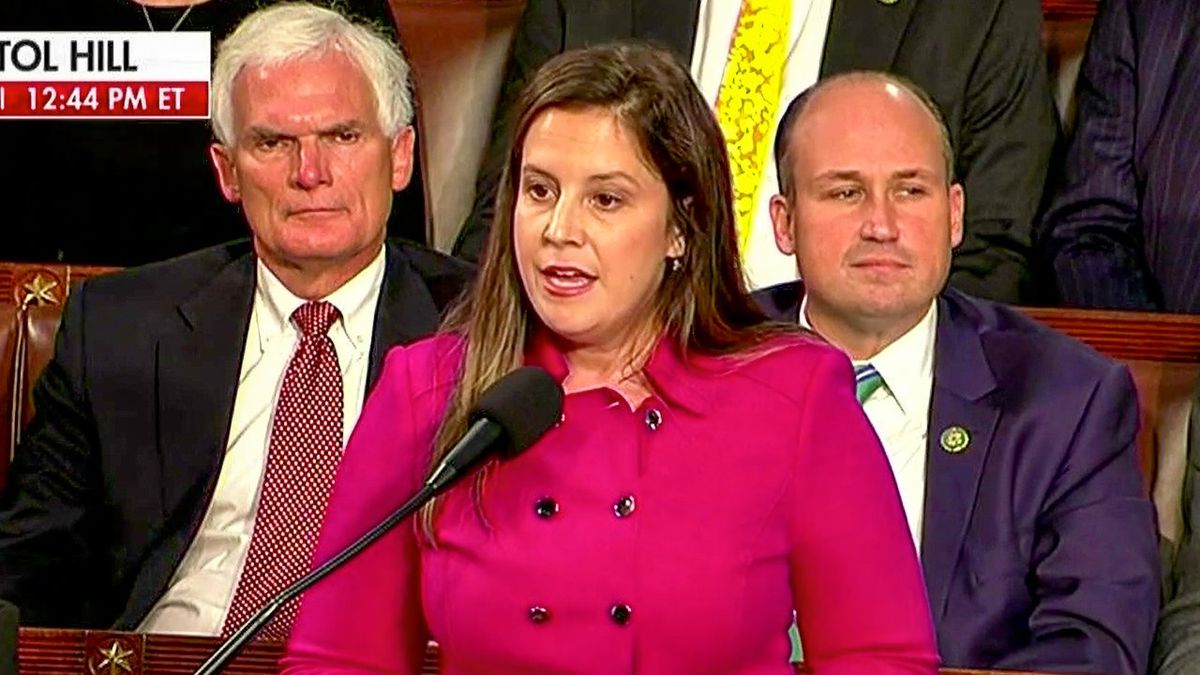 Dems boo as Elise Stefanik cites Jim Jordan's wrestling days in nomination for speaker