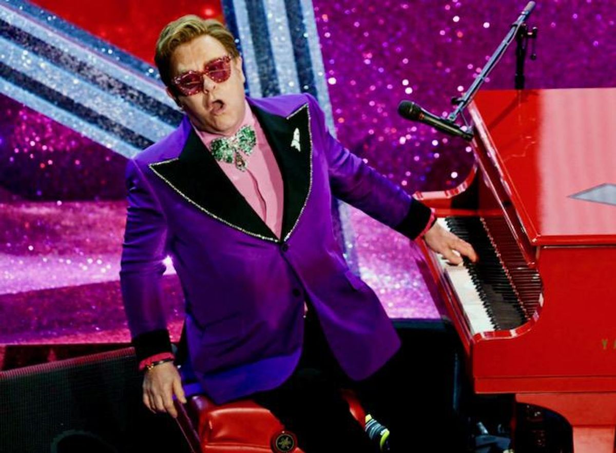 Elton John positive for COVID-19, postpones Dallas shows