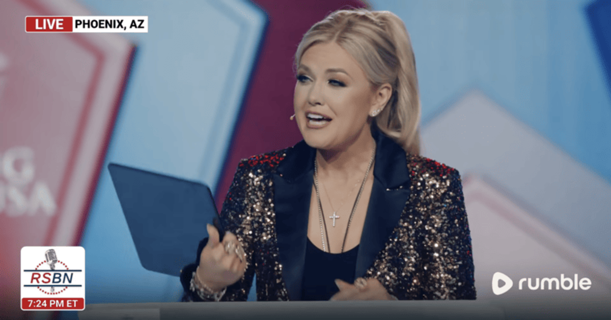 Erika Kirk's speech derails at late husband's 'Super Bowl' as she holds up blank iPad