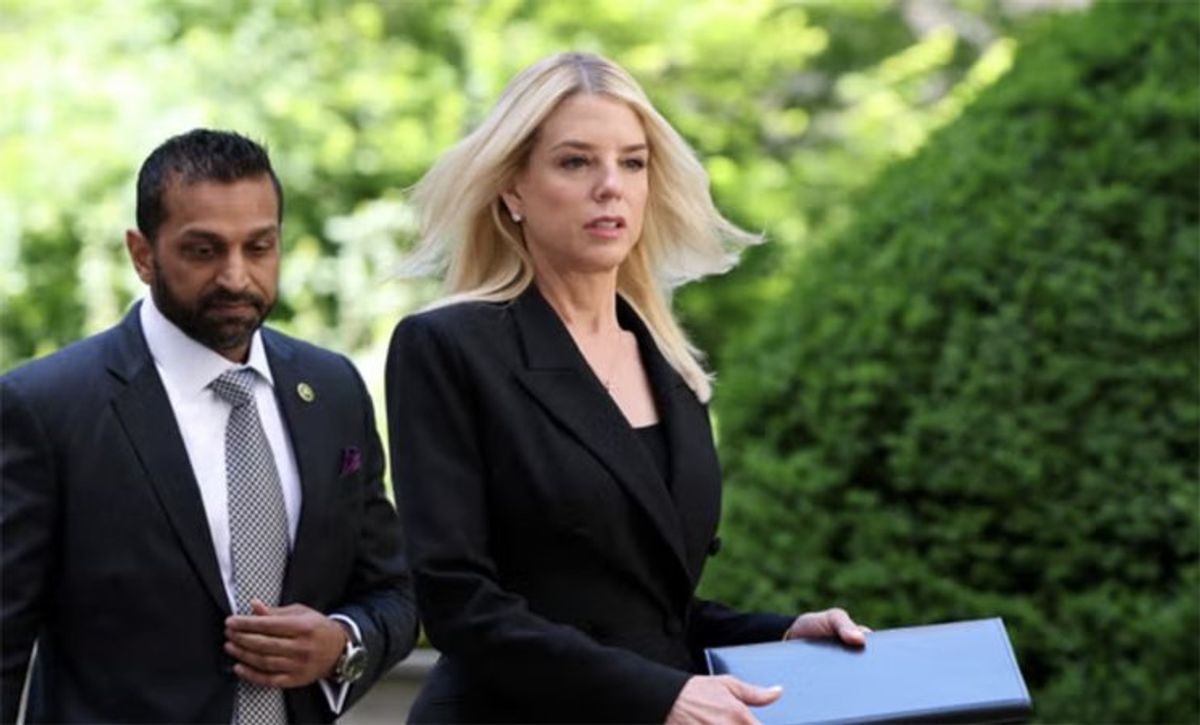 Bondi fumes FBI leaders 'trying to destroy her' by leaking info about Epstein chaos