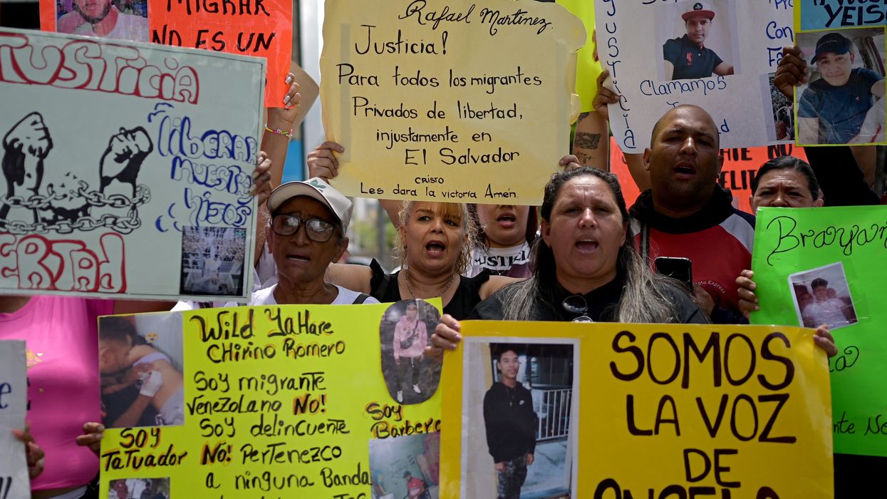 ‘Big’: Trump’s effort to mass-revoke parole for migrants blocked