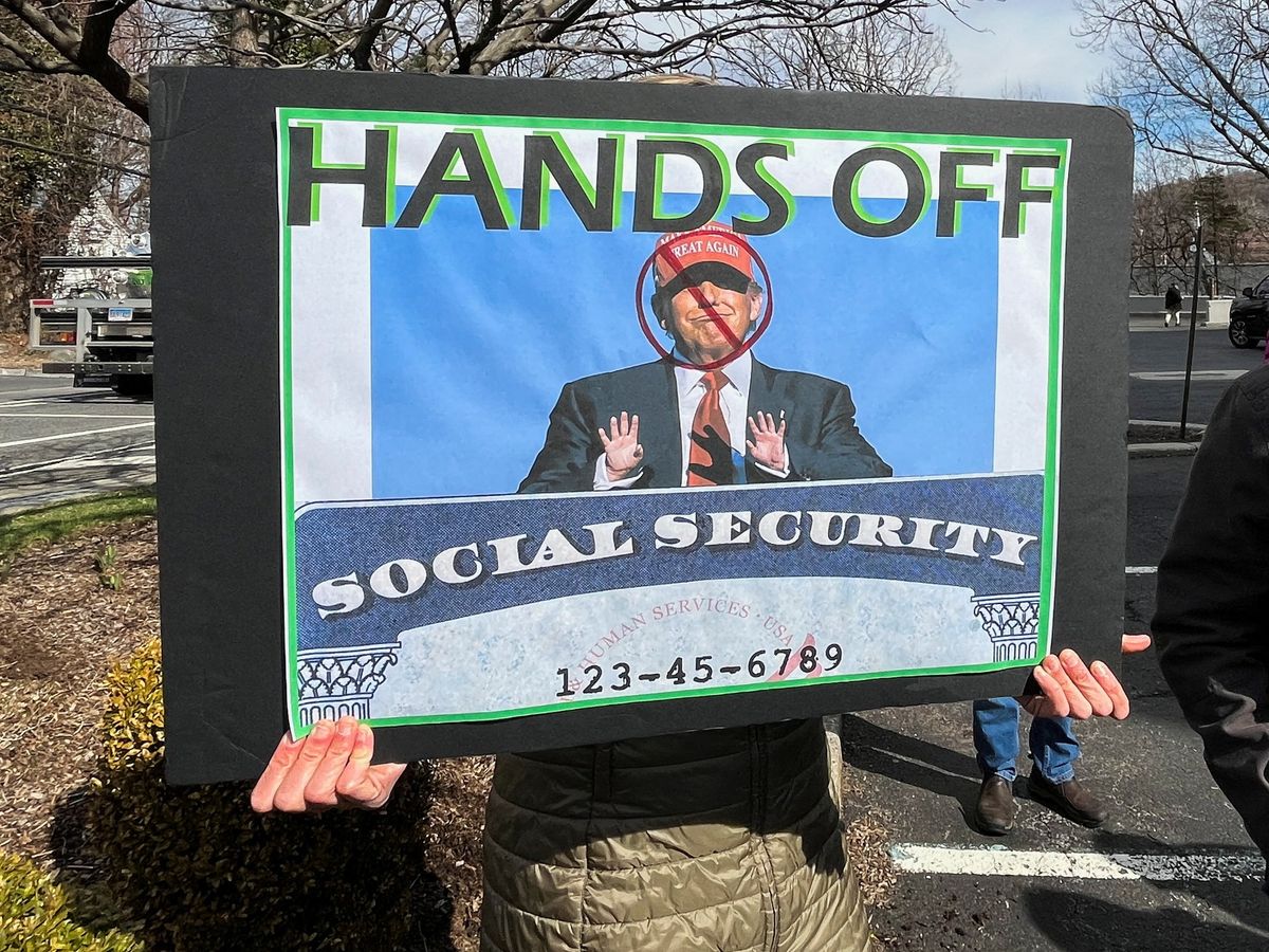 'A sop to older voters': Trump's broken Social Security promise panned by analyst