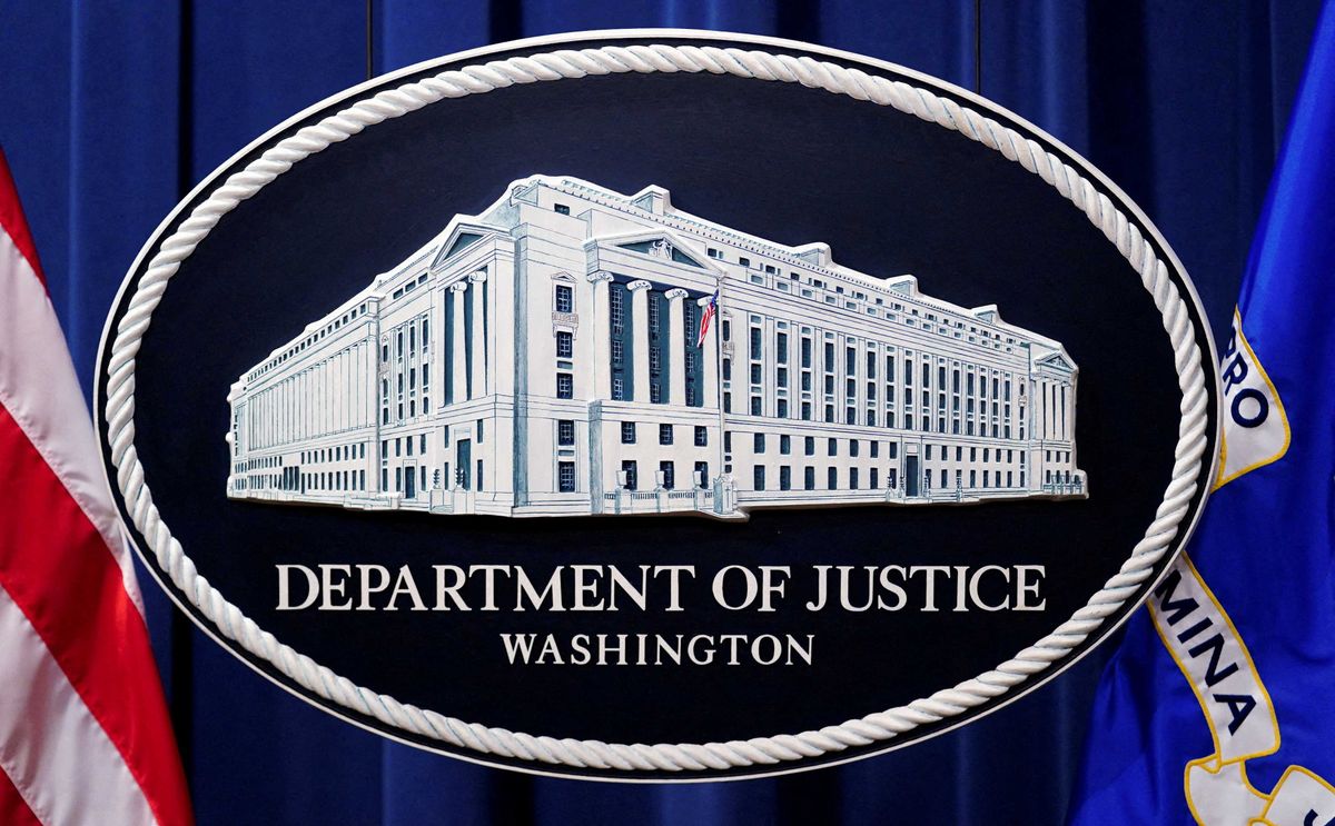 'Nuts': Ex-US attorney taken aback by MAGA prosecutor's 'improper' move