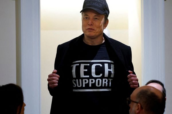 Trump admin issues ominous threat as UK mulls banning Musk's X: 'Nothing is off the table'