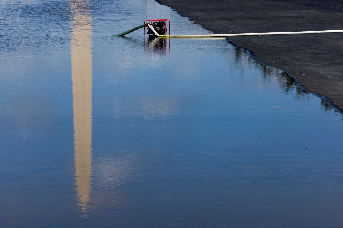 Reflecting Pool contractor says repair errors caused failures instead of 'vandals'