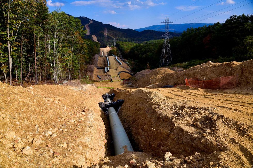 Alarms sound as America's biggest oil hub dangerously close to a tipping point: report
