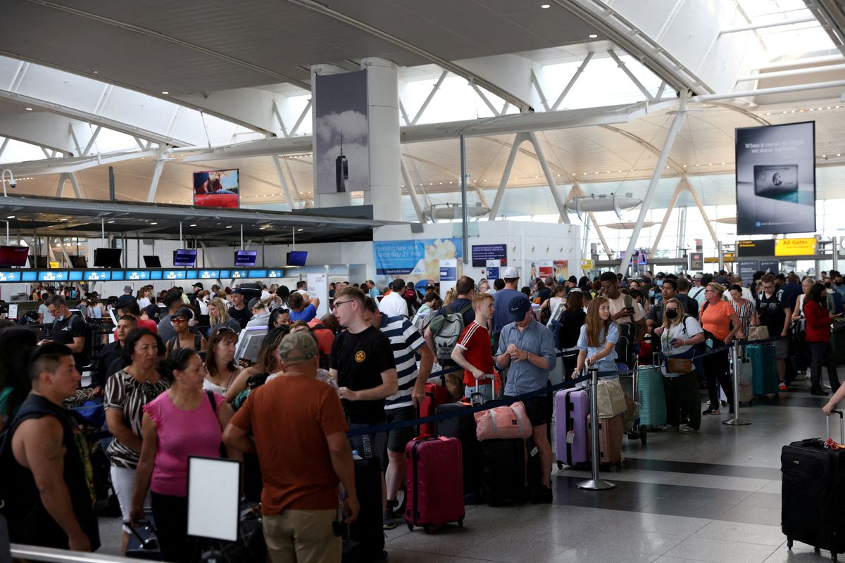 'About dang time!' TSA quietly removes long-reviled security check