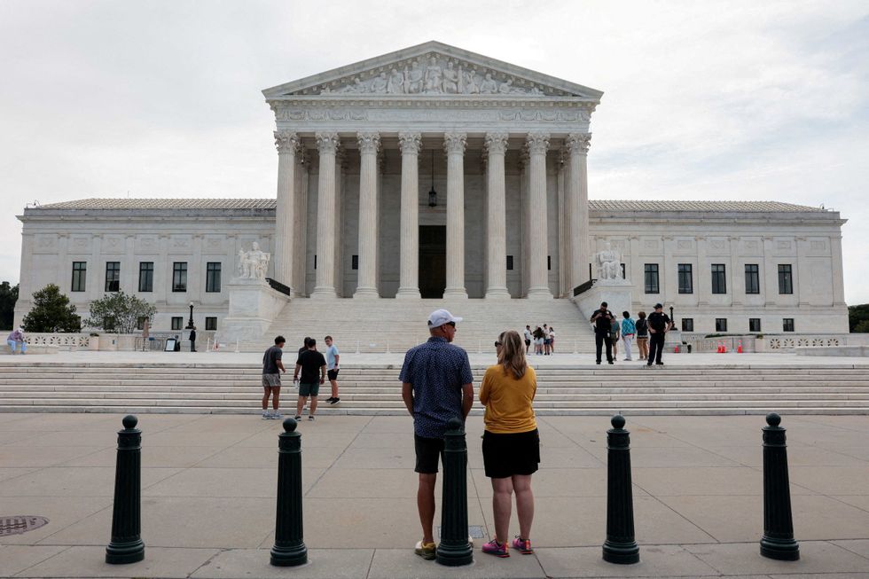 Trump demands the Supreme Court rehear birthright citizenship case