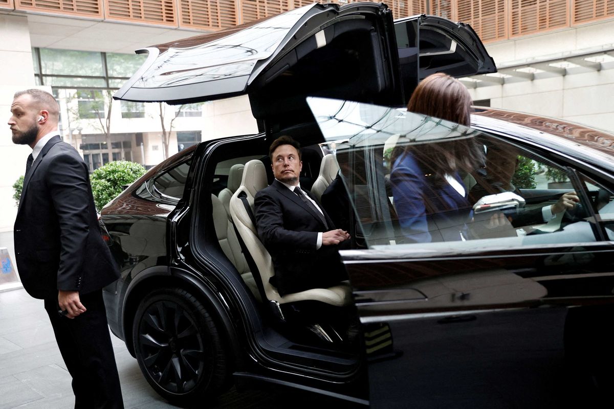 World's wealthiest man launches massive cash attack on vulnerable red state voting system
