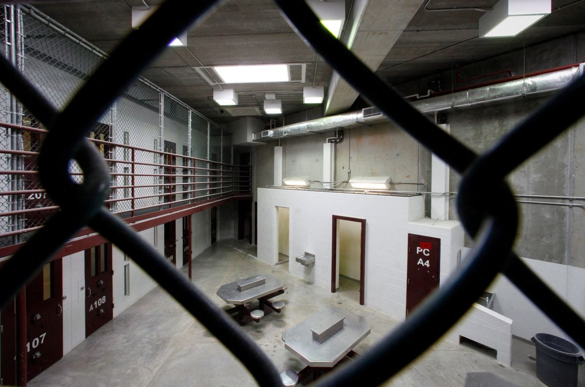 'Disgusting': Internet slams Trump's plan to use Gitmo as migrant 'concentration camp'