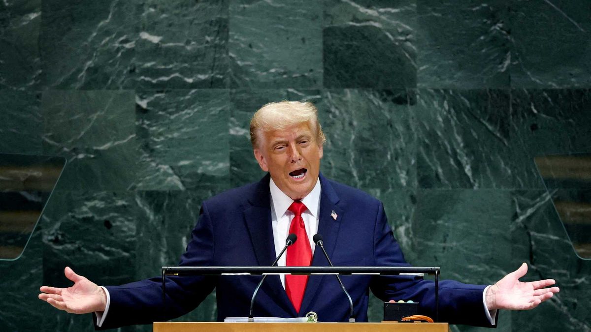 Economist sounds the alarm as Trump's 'bonkers' threats come home to roost