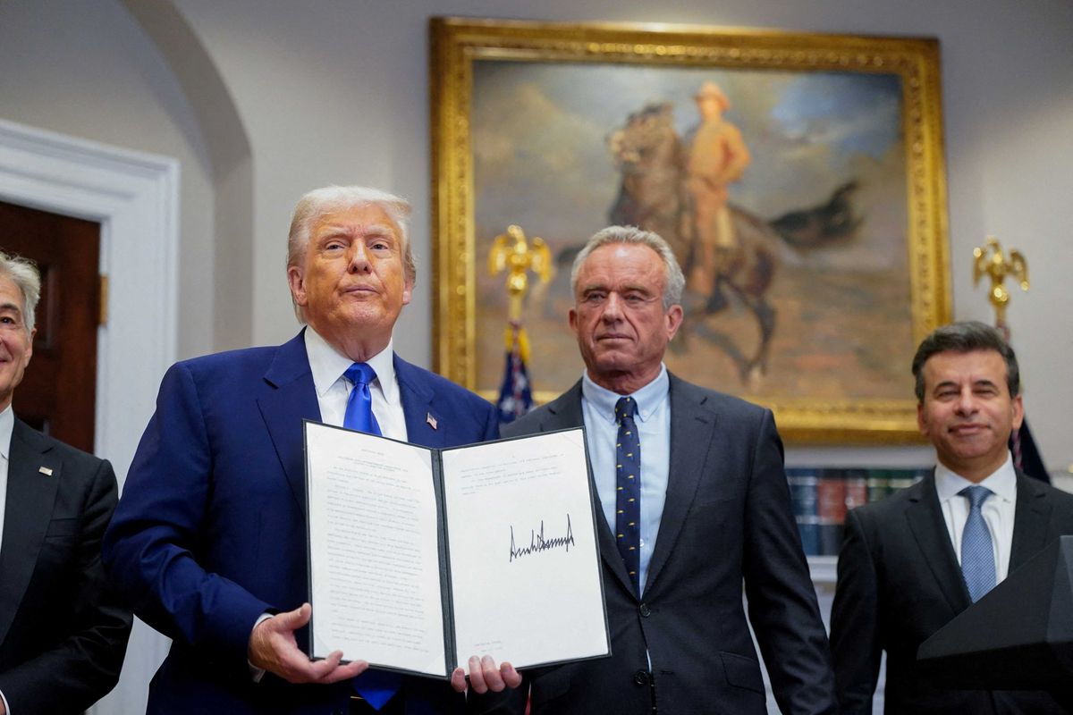 Trump living in a 'bubble of delusion' as his mental acuity fades: DC insider