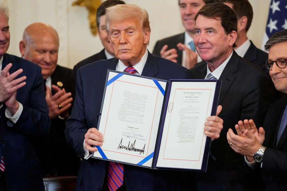 ‘That’s the MAGA playbook’: Crypto trade made moments before Trump post raises eyebrows