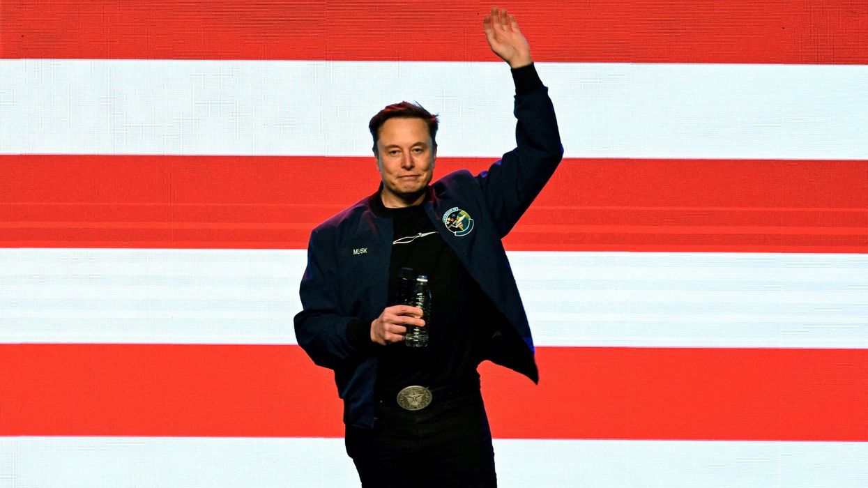 ‘Insane’: Nobel-winning economist torches Musk’s failed bid to MAGA-fy AI