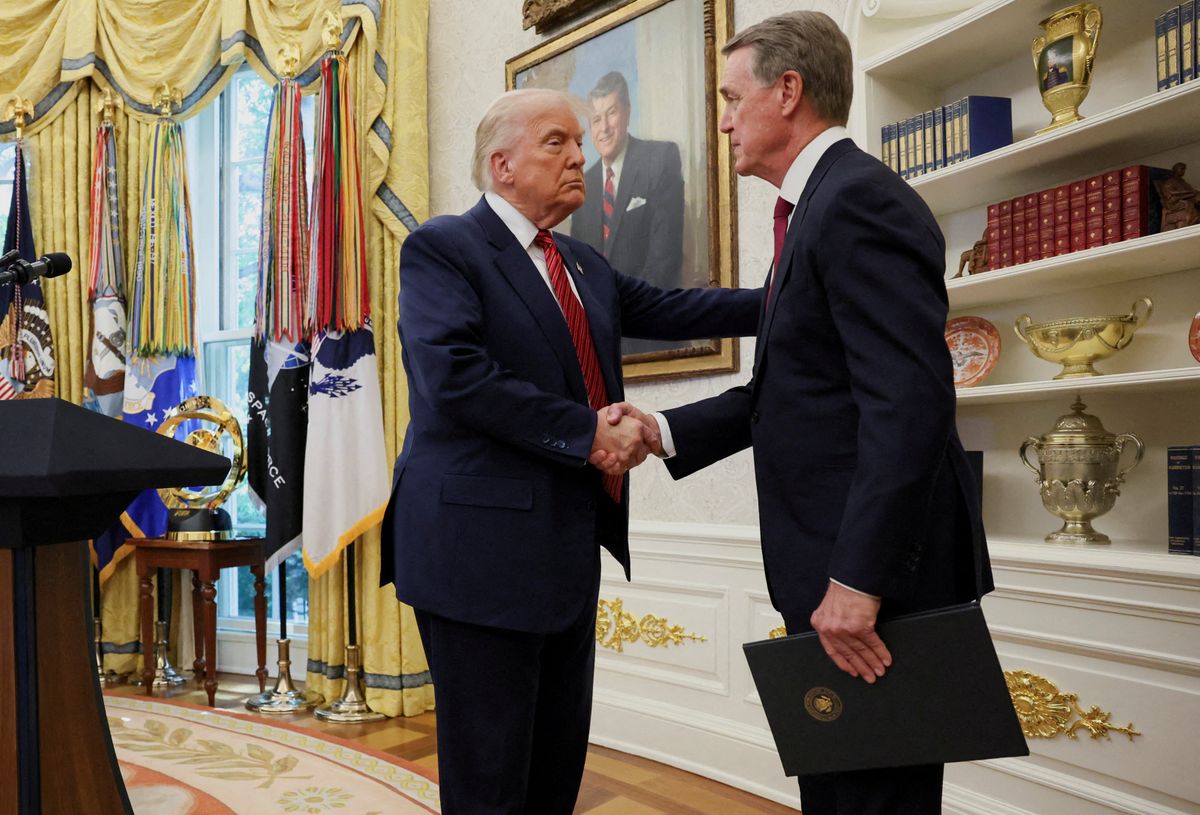 'Staining America’s name': Trump ripped for demanding adulation for putting out own fires