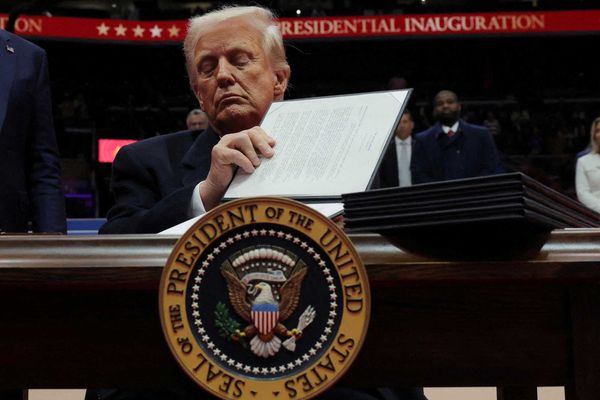 Legal expert aghast as Trump seeks 'cataclysmic' power grab in Supreme Court appeal