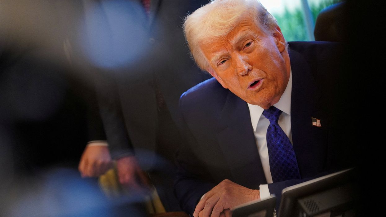 Trump's new order poised to flip 500K migrants from legal status to illegal: report