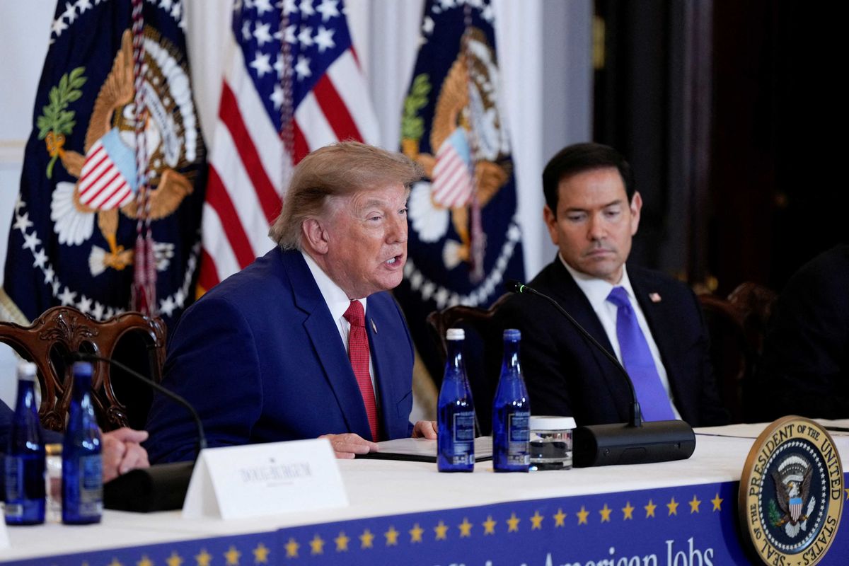 Secret phone call revealed that turned a wanted oilman into Trump's partner