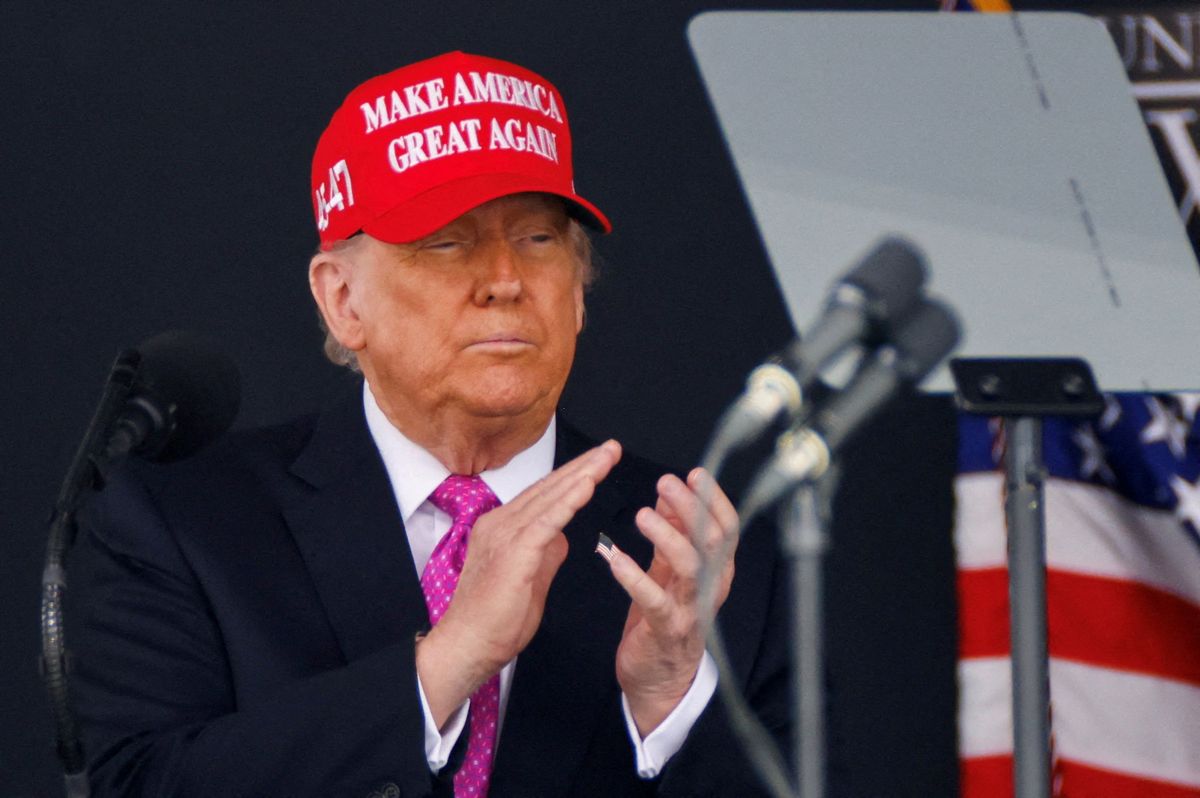 MAGA celebrates 'big surprise' in inflation data — but experts urge caution