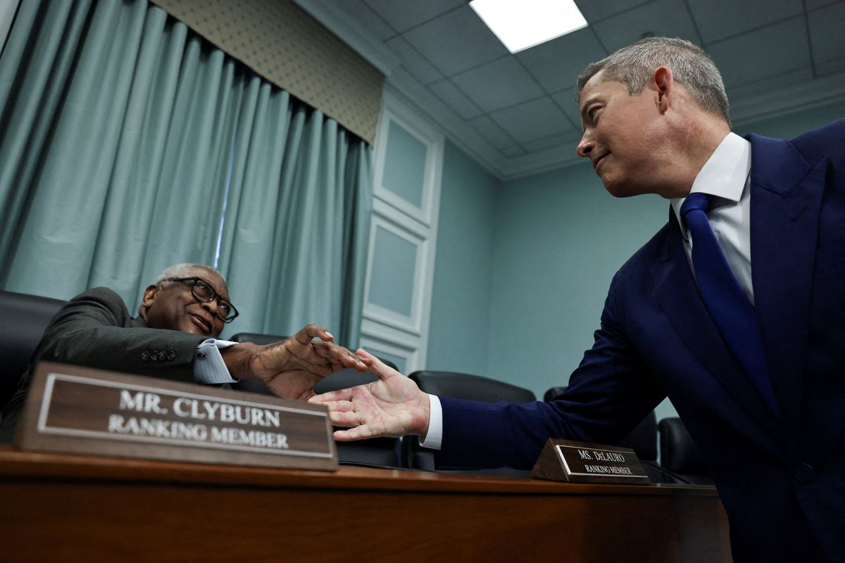 'Don't call me a liar!' Trump official snaps in heated clash with top Dem