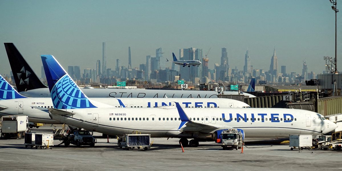 Major airline scraps dozens of flights from airport amid exodus of air traffic controllers