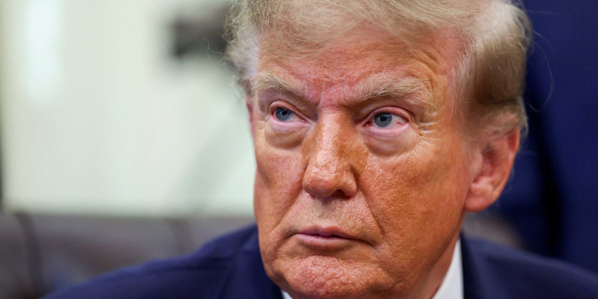 Ex-insider predicts startling end to Trump presidency amid war talks: 'They hate his guts'