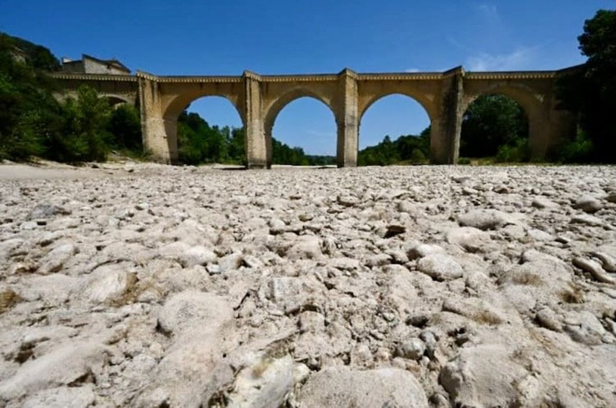 Climate change is slowing heat waves, prolonging misery