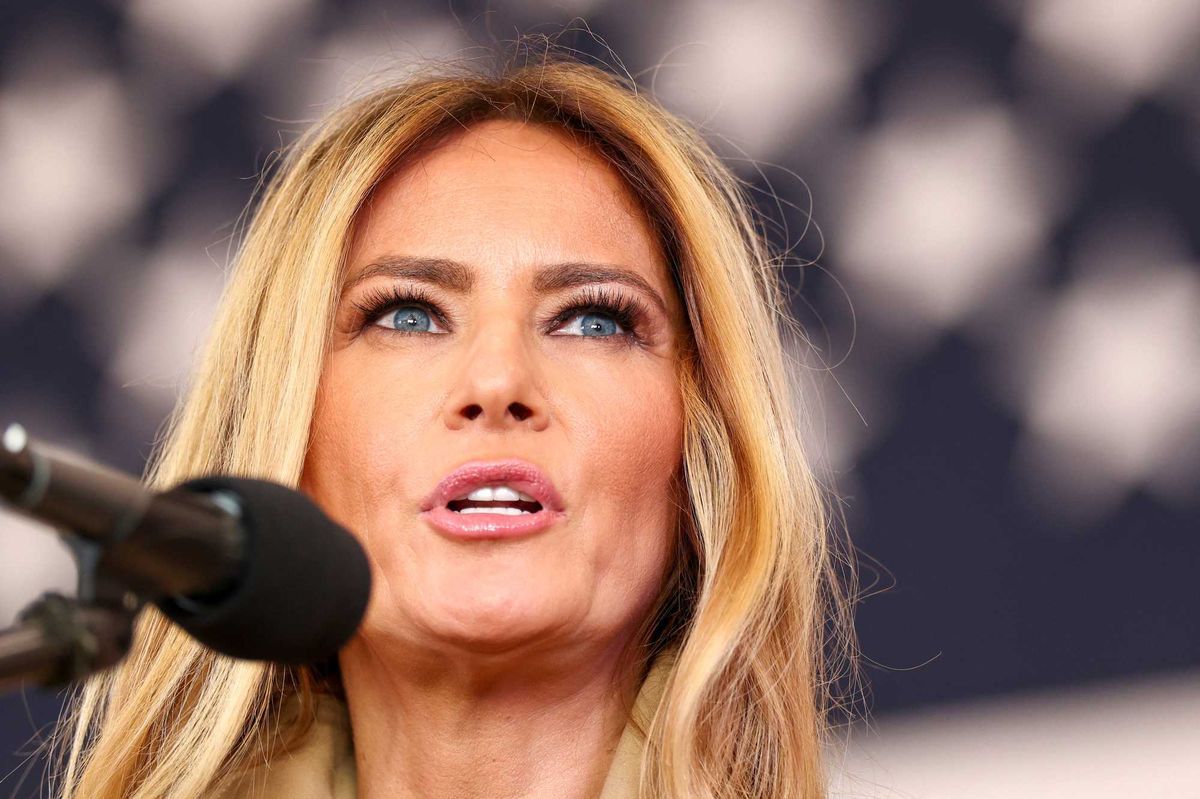 Melania Trump's newest business venture ridiculed online: 'Remake of Pretty Woman'