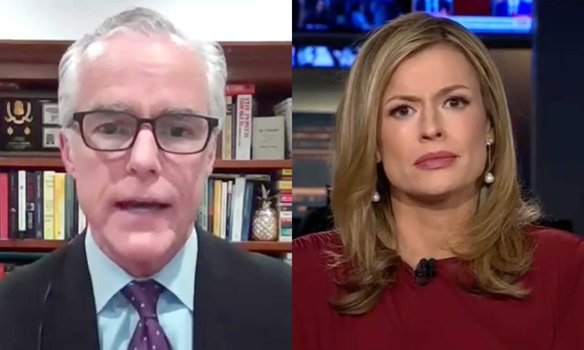 Ex-FBI leader rips DOJ over 'panicked' call for holiday volunteers to redact Epstein files