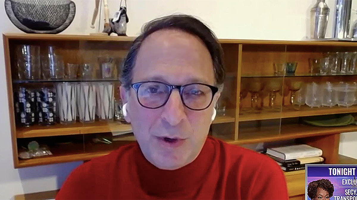 Top Mueller prosecutor reveals the key questions he’d ask Trump during impeachment trial