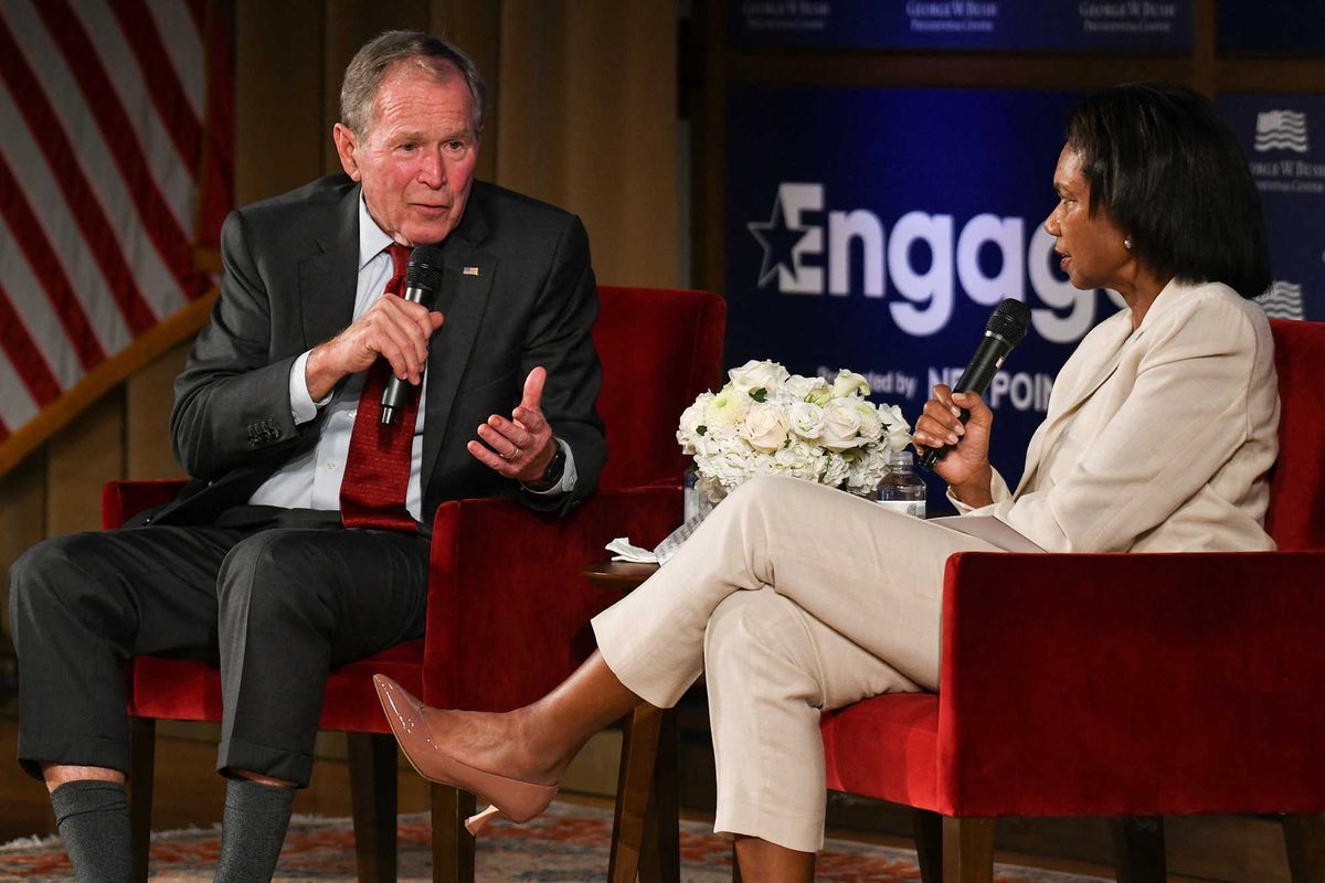 Bush throws 'shade' at Trump amid dueling Dallas events — and worsening war