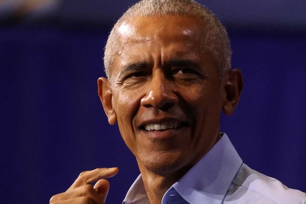 Obama roasts Trump’s gold-drenched White House with brutal Saddam Hussein comparison