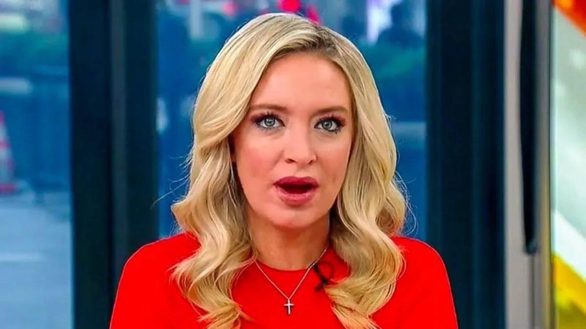 'Irresponsible!' Kayleigh McEnany erupts in anger over Biden not wearing a mask at Thanksgiving