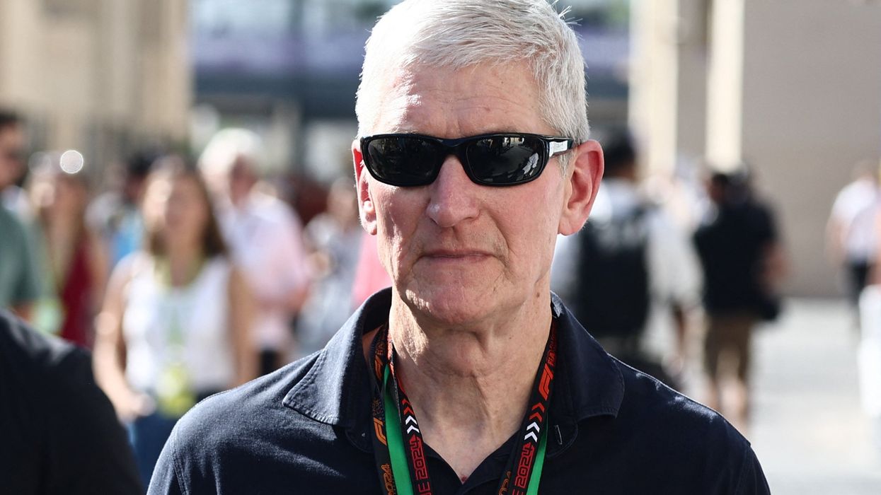 Tim Cook Retirement 'Pathetic': Critics blast Apple CEO Tim Cook for 'shamefully bowing' to ...