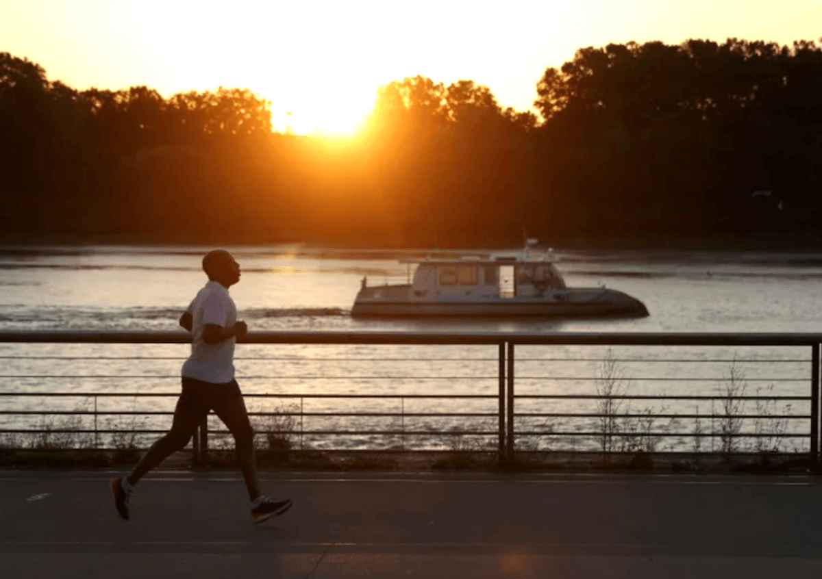 France sizzles in late summer heatwave