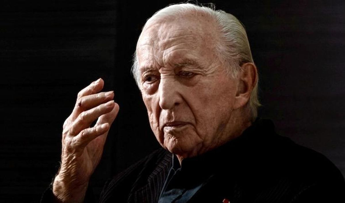 Pierre Soulages, France’s ‘Beyond Black’ painter, dies at 102
