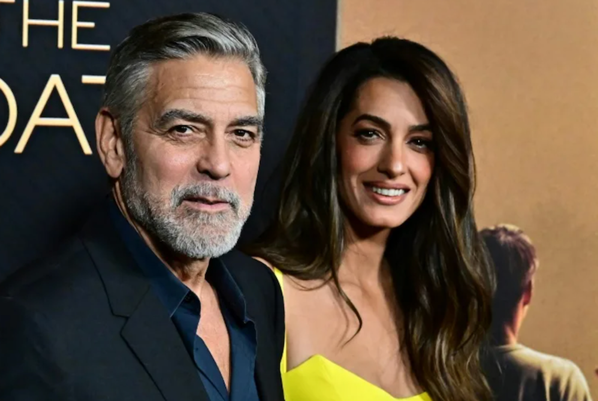 Russia bans Clooney Foundation