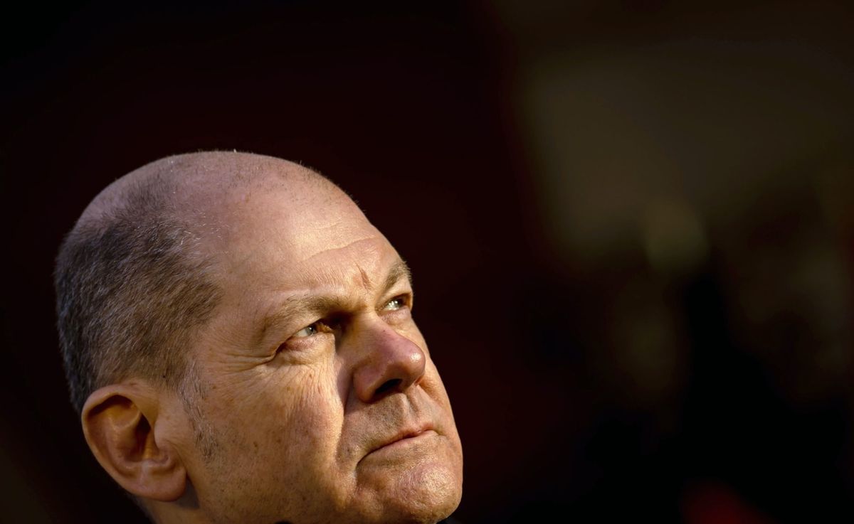 Scholz vows to 'defend free trade' after Trump tariff threat