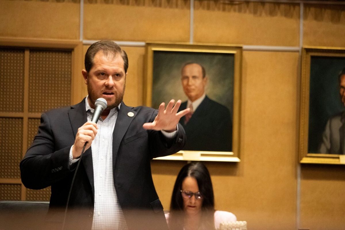 Bounty bill would pay cops $2.5K per deported immigrant